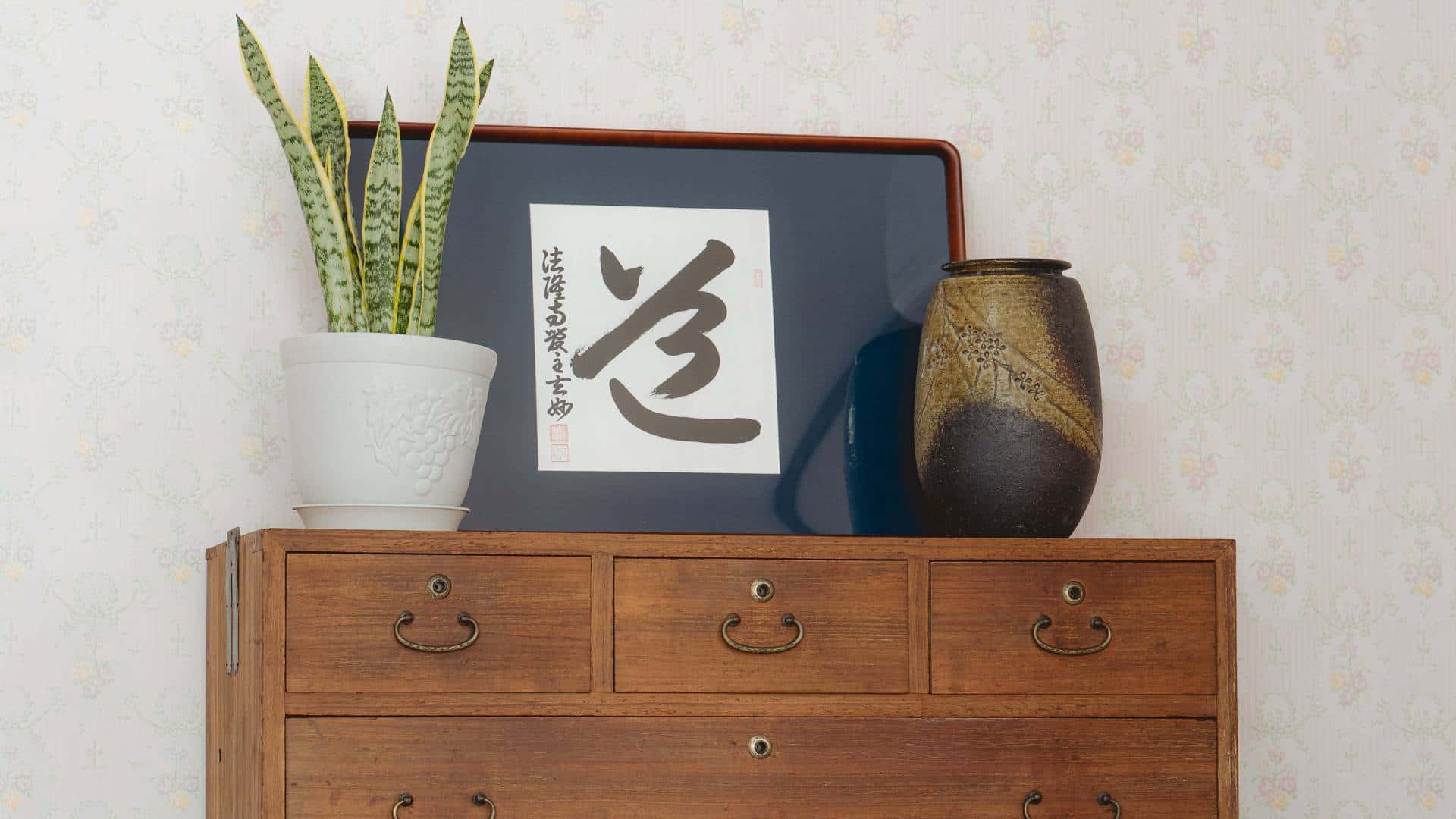 Mountain Base Myoko double room rose6