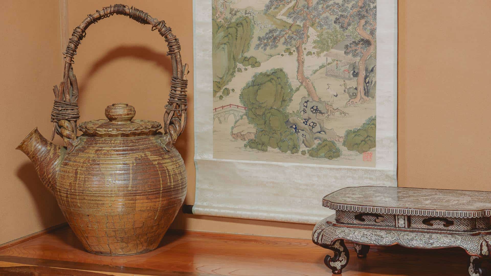 Mountain Base Myoko living room